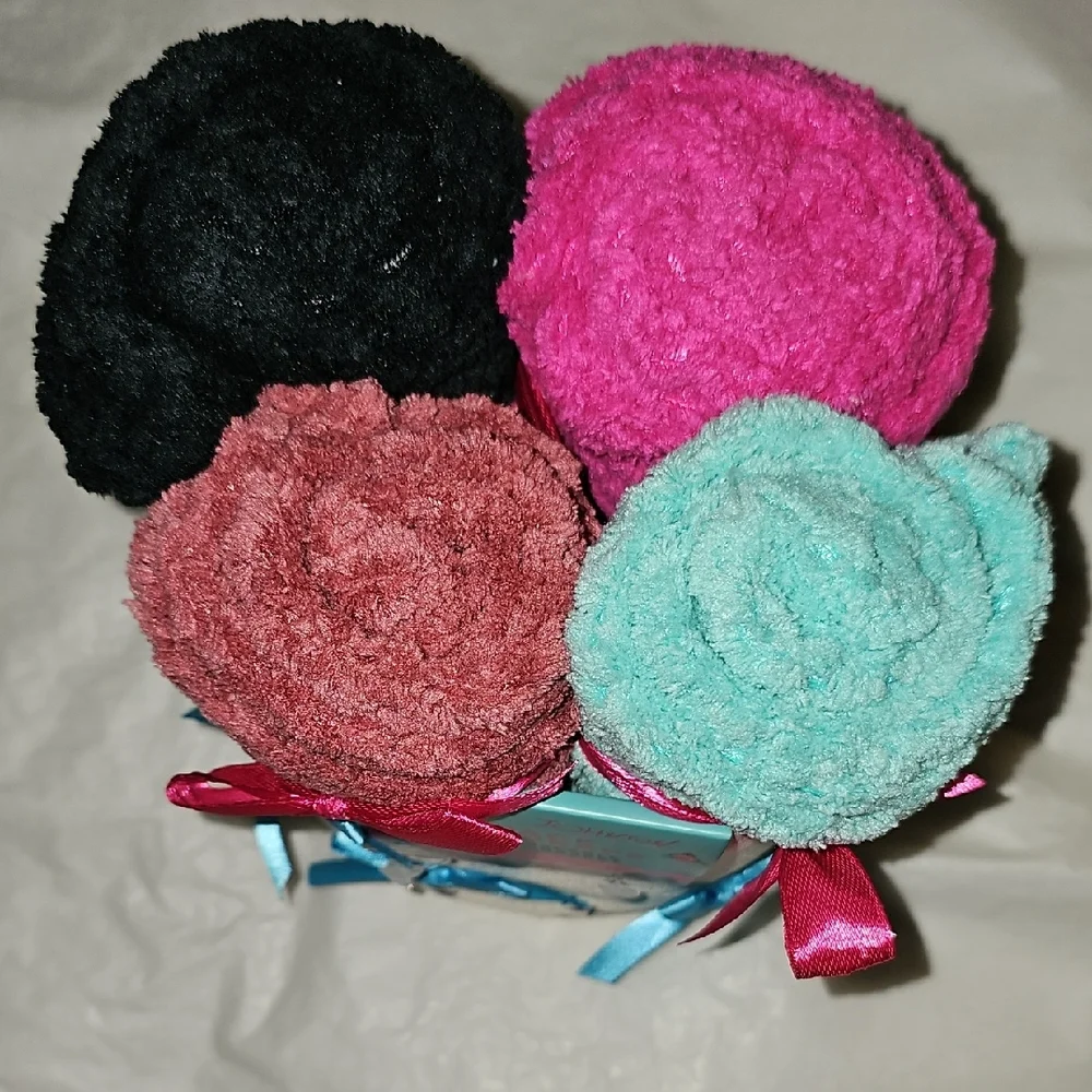 Betsey Johnson Hair Wraps/Towels 4-Pack